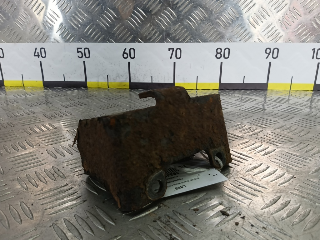 демпфер редуктора SUZUKI Grand Vitara 2.0 4WD MT (140 л.с.)Grand Vitara  II (2005—2008) Внедорожник 2747566J01, 630 рублей, Москва
