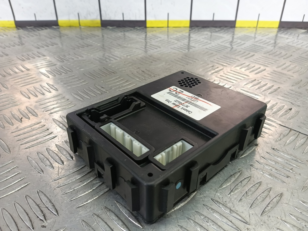 блок комфорта SUZUKI Grand Vitara 2.0 4WD MT (140 л.с.)Grand Vitara  II (2005—2008) Внедорожник 3677065J20, 750 рублей, Москва