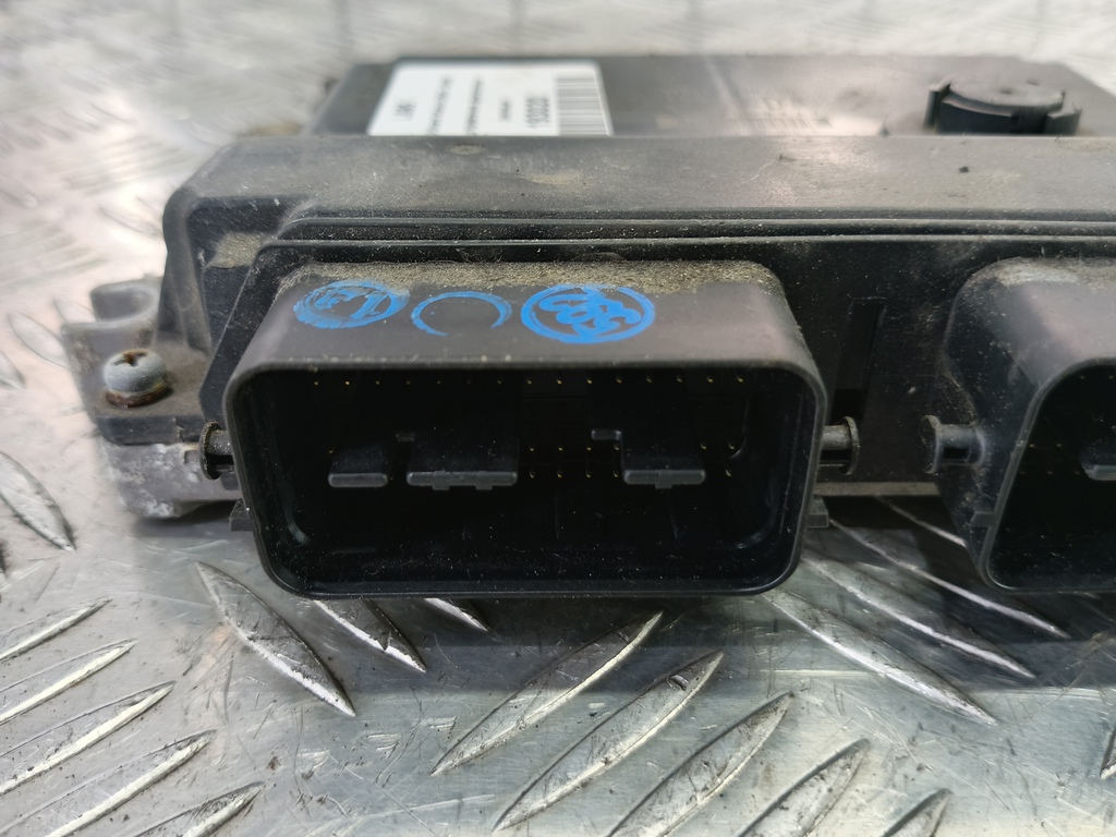 блок управления двигателем SUZUKI Grand Vitara 2.0 4WD MT (140 л.с.)Grand Vitara  II (2005—2008) Внедорожник 3392165J00, 2930 рублей, Москва