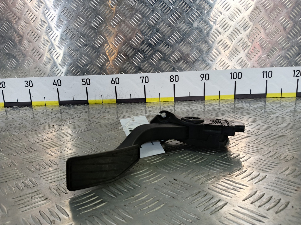 педаль газа SUZUKI Grand Vitara 2.0 4WD MT (140 л.с.)Grand Vitara  II (2005—2008) Внедорожник 15900-65J02, 630 рублей, Москва