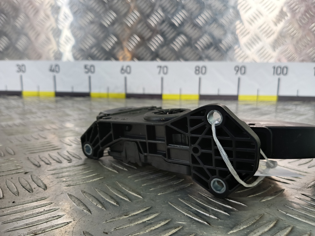 педаль газа SUZUKI Grand Vitara 2.0 4WD MT (140 л.с.)Grand Vitara  II (2005—2008) Внедорожник 15900-65J02, 630 рублей, Москва