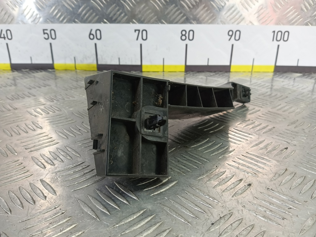 кронштейн бампера SUZUKI Grand Vitara 2.0 4WD MT (140 л.с.)Grand Vitara  II (2005—2008) Внедорожник 7183565J00, 1440 рублей, Москва