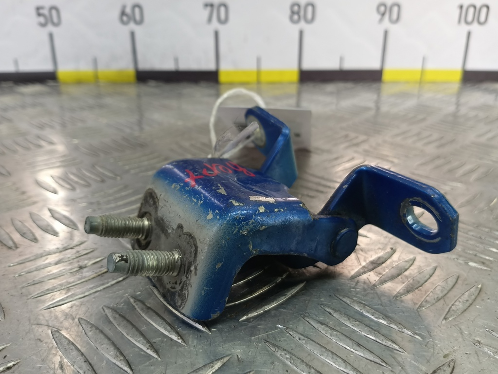 петля двери SUZUKI Grand Vitara 2.0 4WD MT (140 л.с.)Grand Vitara  II (2005—2008) Внедорожник 6941063J00, 520 рублей, Москва