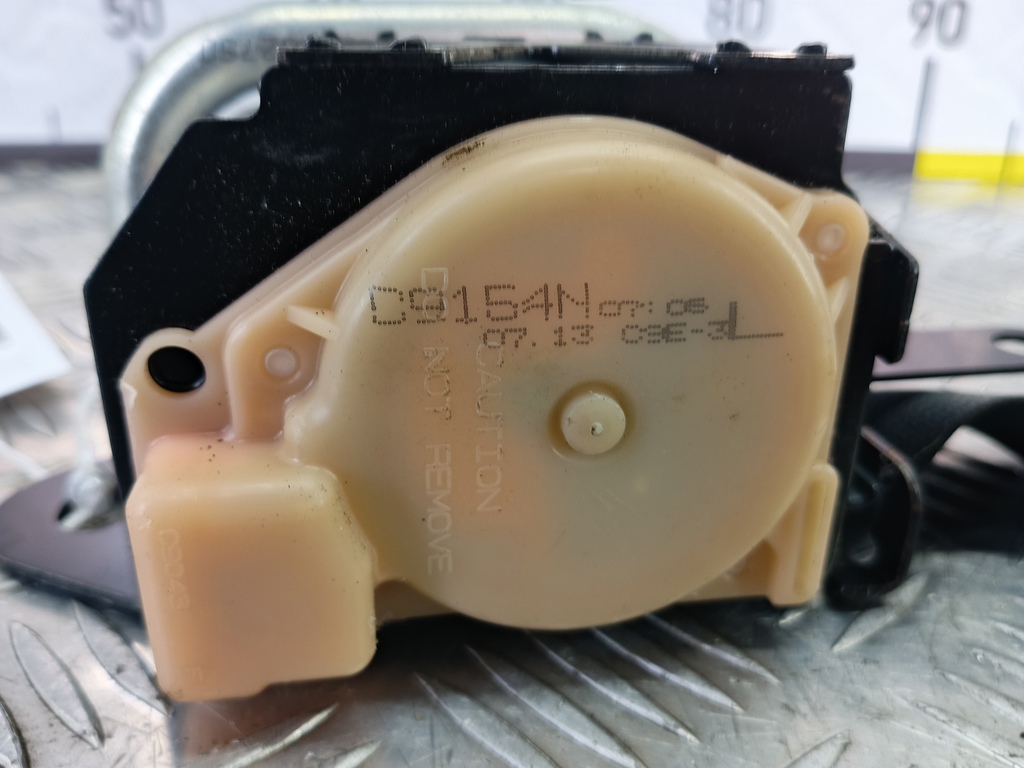 ремень безопасности SUZUKI Grand Vitara 2.0 4WD MT (140 л.с.)Grand Vitara  II (2005—2008) Внедорожник 8490265J02BHE, 2360 рублей, Москва