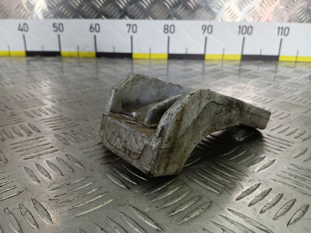 кронштейн двигателя (двс) Hyundai GETZ 1.1 MT (66 л.с.)Getz  I рестайлинг (2005—2011) Хетчбэк 2161002842, 980 рублей, Москва