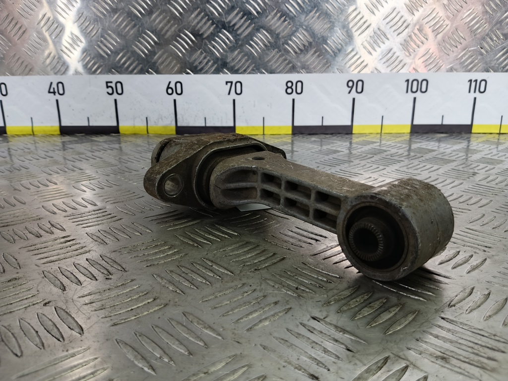 подушка двигателя (опора двс) Hyundai I20 1.3 MT (78 л.с.)i20  I (2008—2012) Хетчбэк 219501J000, 1780 рублей, Москва