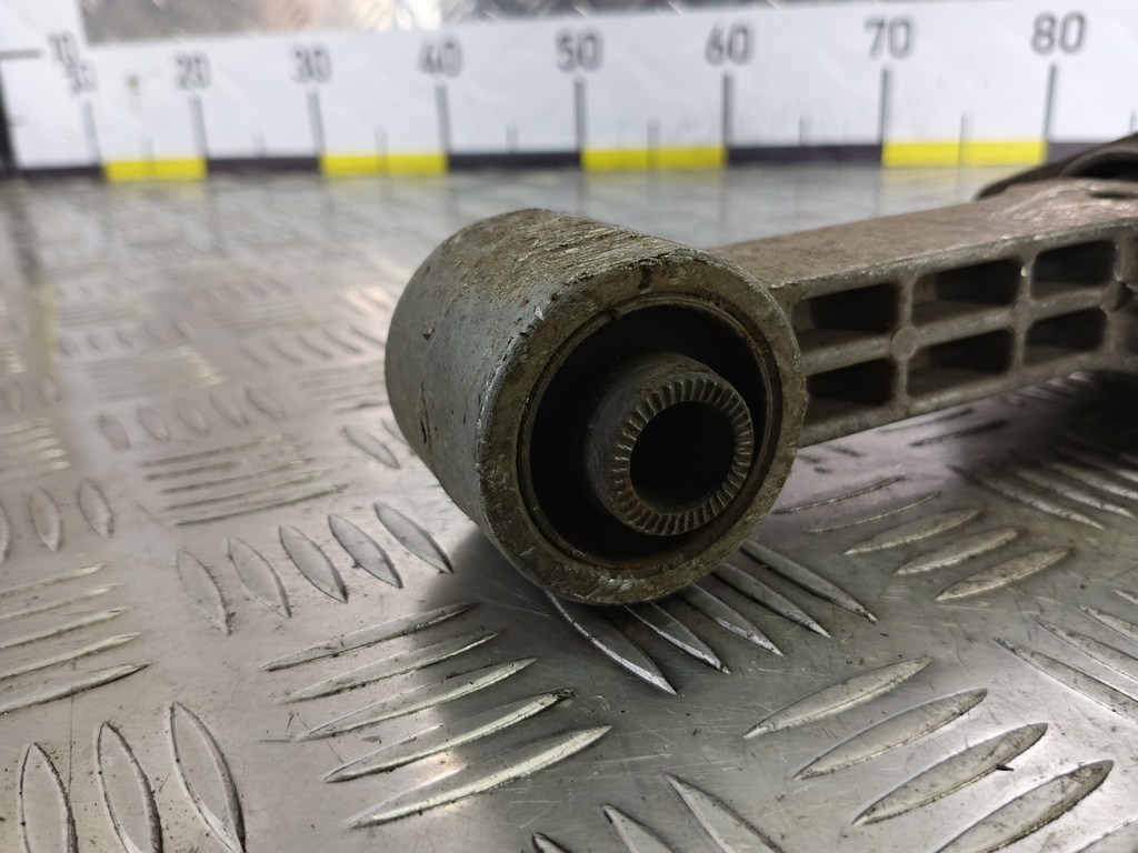 подушка двигателя (опора двс) Hyundai I20 1.3 MT (78 л.с.)i20  I (2008—2012) Хетчбэк 219501J000, 1780 рублей, Москва