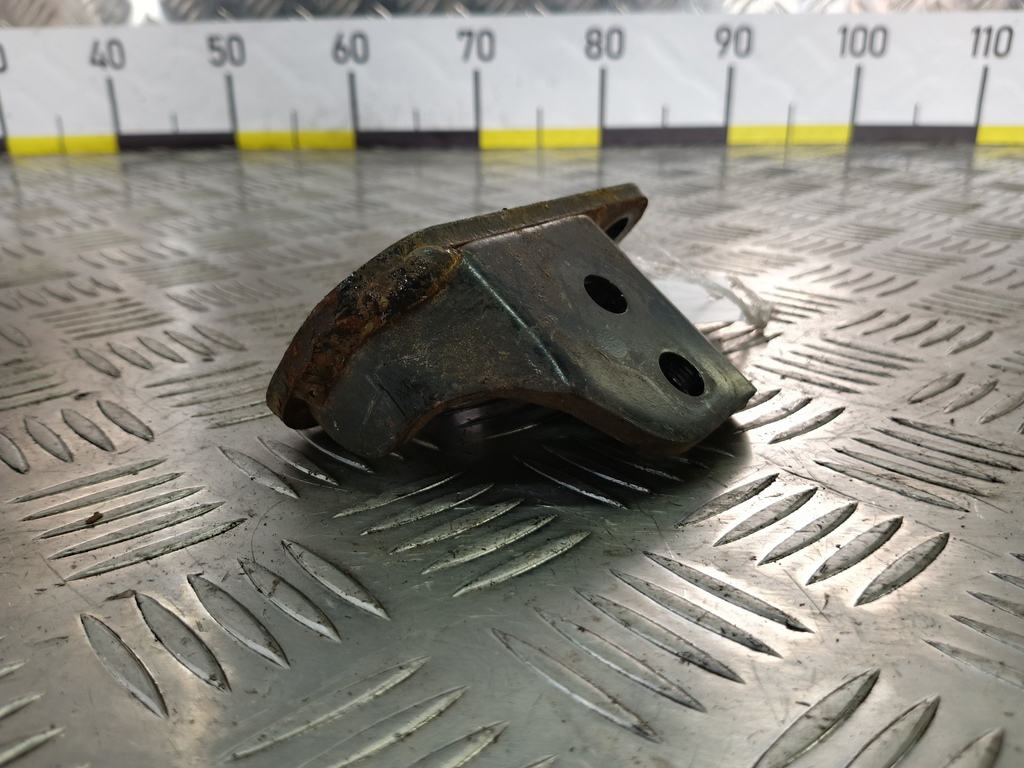 кронштейн двигателя (двс) Hyundai I20 1.4 AT (100 л.с.)i20  I (2008—2012) Хетчбэк 218371J200, 630 рублей, Москва