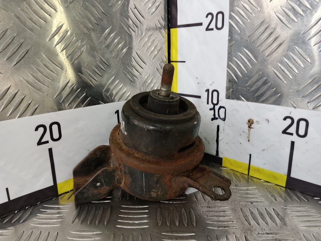 подушка двигателя (опора двс) Hyundai I20 1.4 AT (100 л.с.)i20  I (2008—2012) Хетчбэк 218101J000, 3390 рублей, Москва