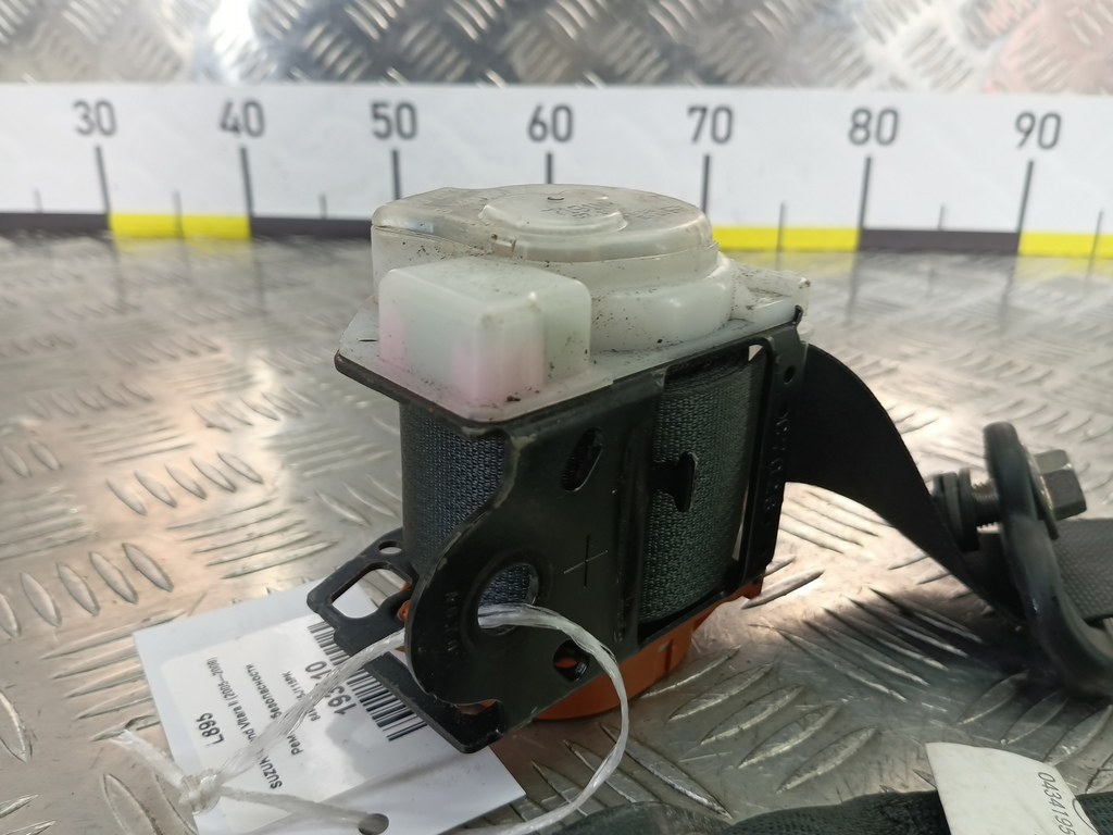 ремень безопасности SUZUKI Grand Vitara 2.0 4WD MT (140 л.с.)Grand Vitara  II (2005—2008) Внедорожник 8490465J115PK, 630 рублей, Москва