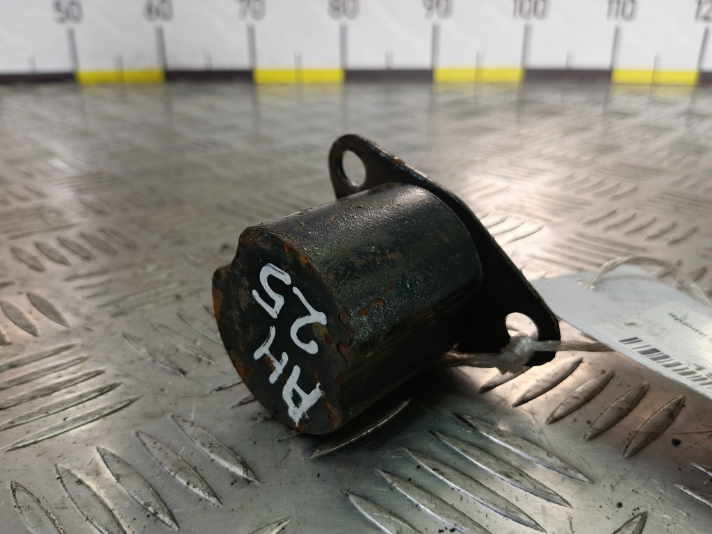 демпфер двигателя Hyundai GETZ 1.1 MT (66 л.с.)Getz  I рестайлинг (2005—2011) Хетчбэк 218181C100, 1780 рублей, Москва