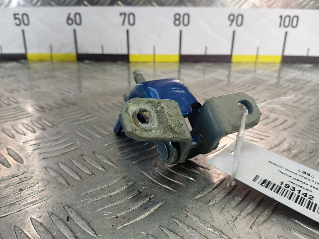 петля двери SUZUKI Grand Vitara 2.0 4WD MT (140 л.с.)Grand Vitara  II (2005—2008) Внедорожник 6943063J00, 520 рублей, Москва