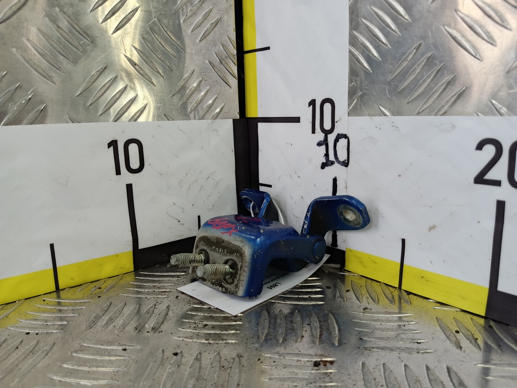 петля двери SUZUKI Grand Vitara 2.0 4WD MT (140 л.с.)Grand Vitara  II (2005—2008) Внедорожник 6942063J00, 630 рублей, Москва