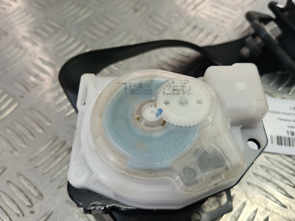 ремень безопасности SUZUKI Grand Vitara 2.0 4WD MT (140 л.с.)Grand Vitara  II (2005—2008) Внедорожник 8490565J115PK, 520 рублей, Москва