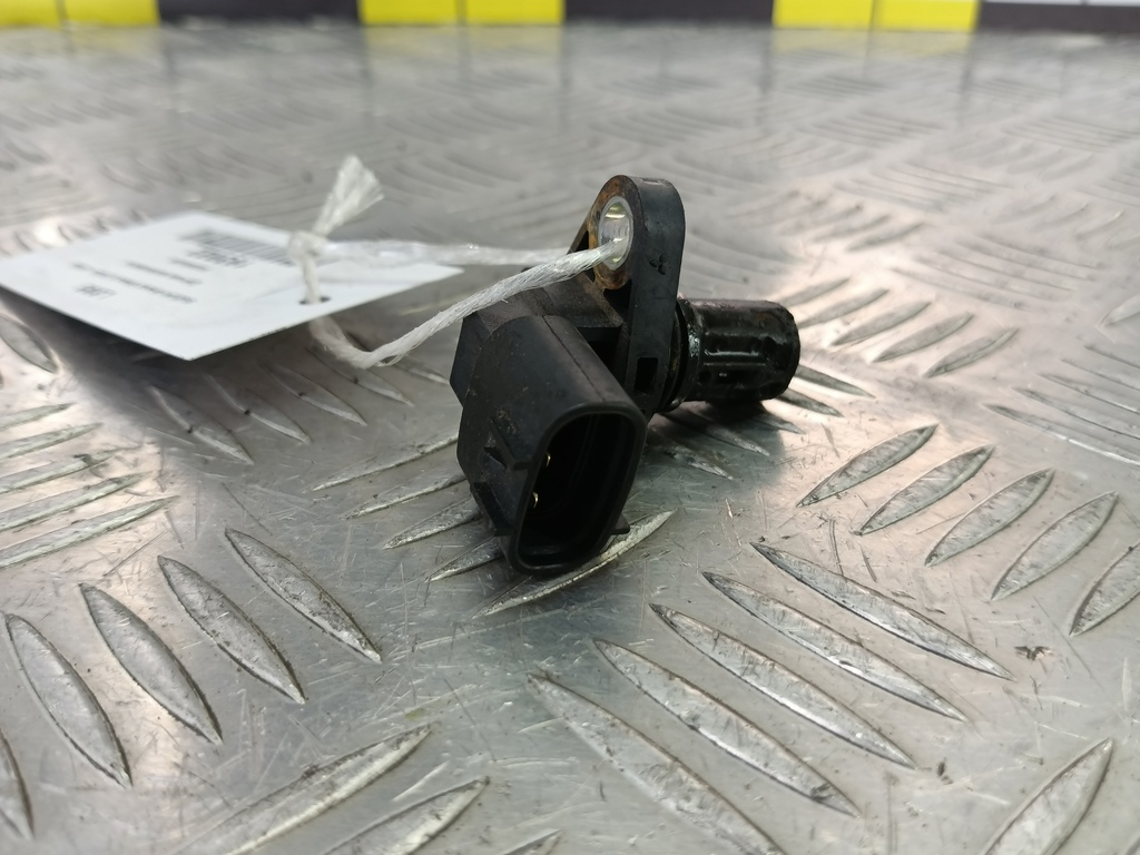 датчик положения коленвала SUZUKI Grand Vitara 2.0 4WD MT (140 л.с.)Grand Vitara  II (2005—2008) Внедорожник 3322063J00, 1780 рублей, Москва