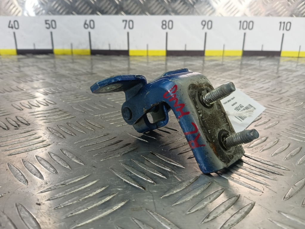 петля двери SUZUKI Grand Vitara 2.0 4WD MT (140 л.с.)Grand Vitara  II (2005—2008) Внедорожник 6944063J00, 630 рублей, Москва