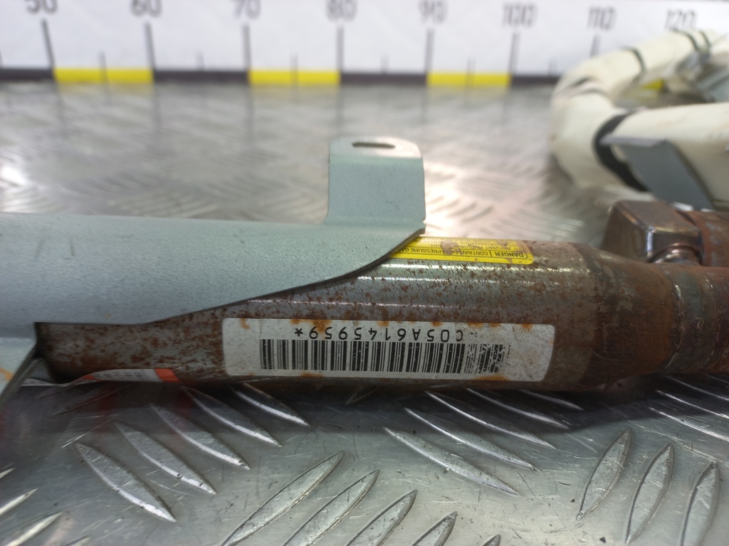 подушка безопасности боковая SUZUKI Grand Vitara 2.0 4WD MT (140 л.с.)Grand Vitara  II (2005—2008) Внедорожник 7646065J02, 1900 рублей, Москва