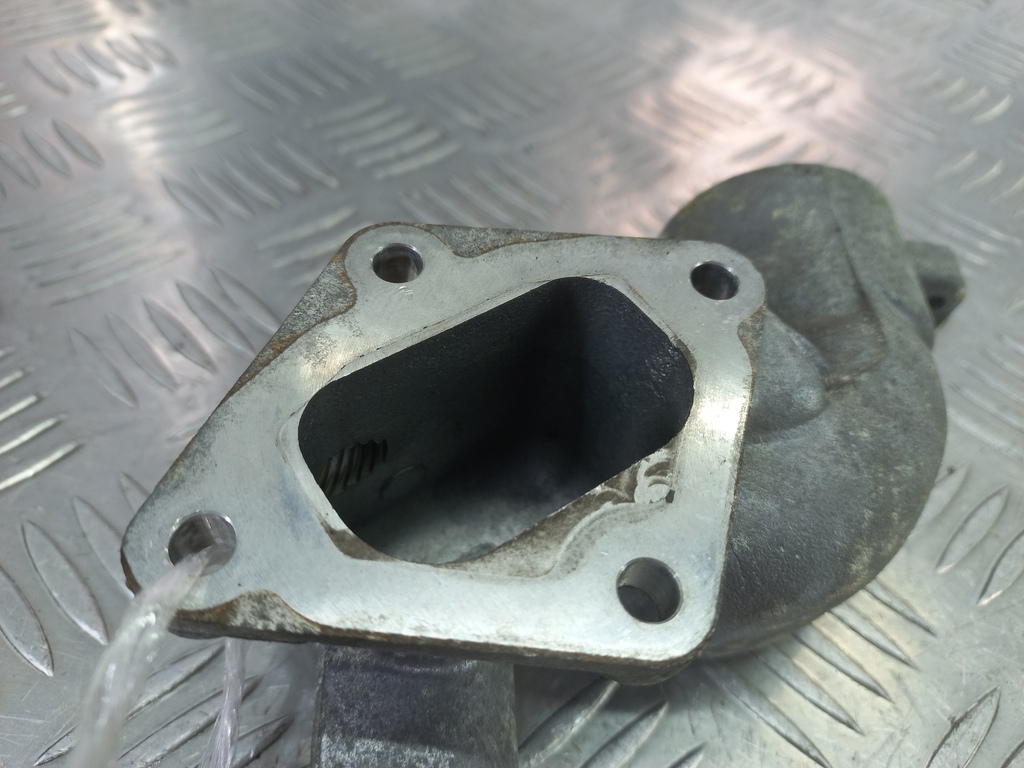 фланец двигателя SUZUKI Grand Vitara 2.0 4WD MT (140 л.с.)Grand Vitara  II (2005—2008) Внедорожник 1757065J00, 520 рублей, Москва