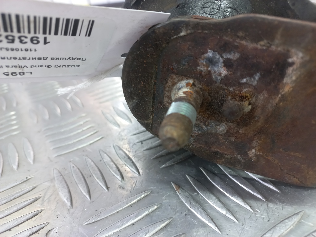 подушка двигателя (опора двс) SUZUKI Grand Vitara 2.0 4WD MT (140 л.с.)Grand Vitara  II (2005—2008) Внедорожник 1161065J01, 5350 рублей, Москва