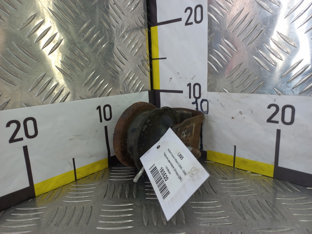 подушка двигателя (опора двс) SUZUKI Grand Vitara 2.0 4WD MT (140 л.с.)Grand Vitara  II (2005—2008) Внедорожник 1161065J01, 5350 рублей, Москва