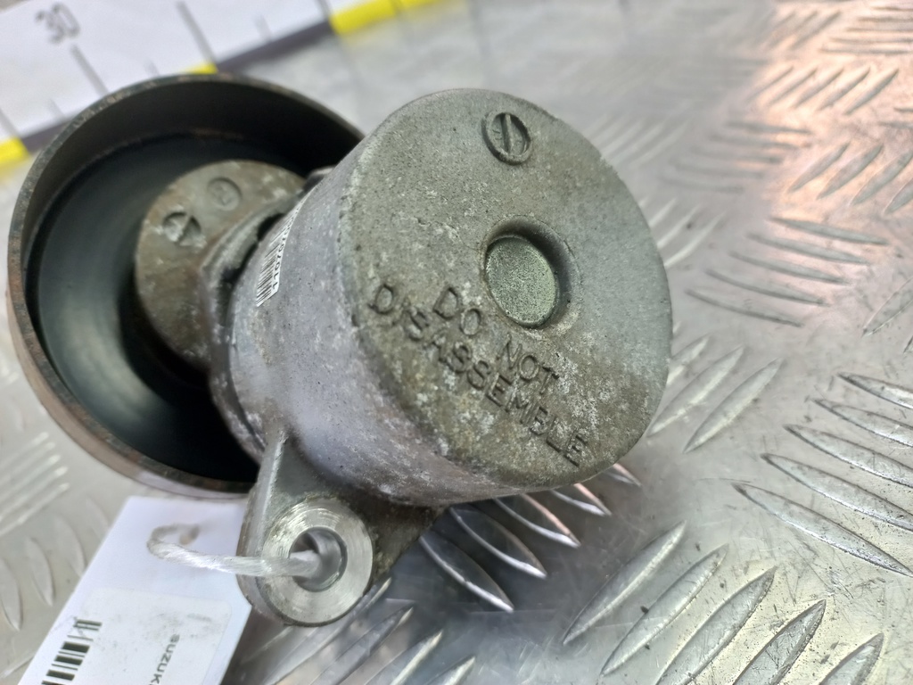 ролик натяжной SUZUKI Grand Vitara 2.0 4WD MT (140 л.с.)Grand Vitara  II (2005—2008) Внедорожник 1754077E10, 3850 рублей, Москва