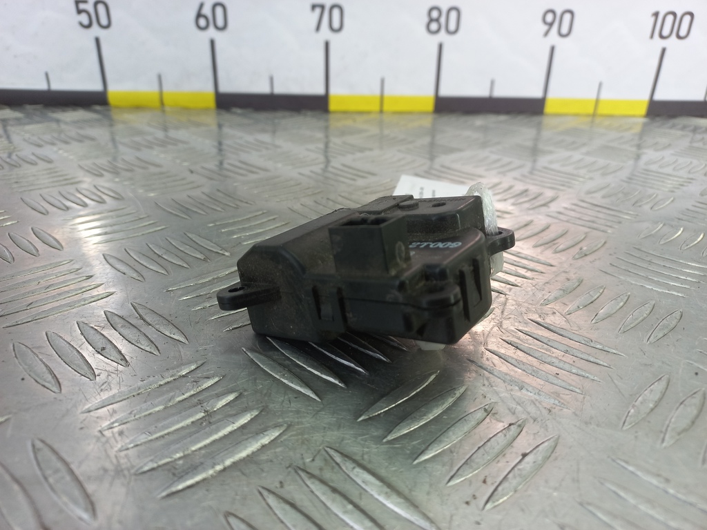 моторчик заслонки отопителя SUZUKI Grand Vitara 2.0 4WD MT (140 л.с.)Grand Vitara  II (2005—2008) Внедорожник 95651-64J01, 2700 рублей, Москва