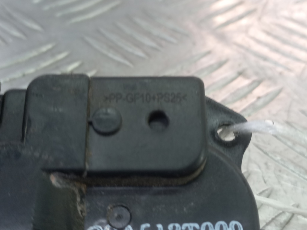 моторчик заслонки отопителя SUZUKI Grand Vitara 2.0 4WD MT (140 л.с.)Grand Vitara  II (2005—2008) Внедорожник 95651-64J01, 2700 рублей, Москва