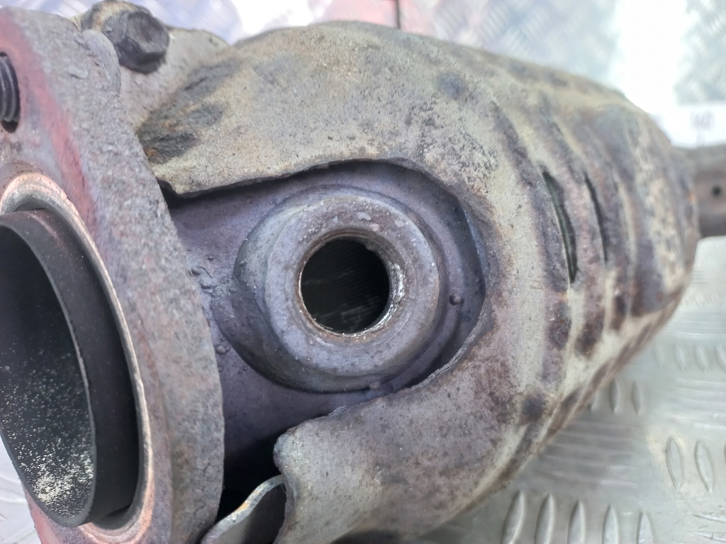 катализатор SUZUKI Grand Vitara 2.0 4WD MT (140 л.с.)Grand Vitara  II (2005—2008) Внедорожник 1419065JA1H02, 29150 рублей, Москва