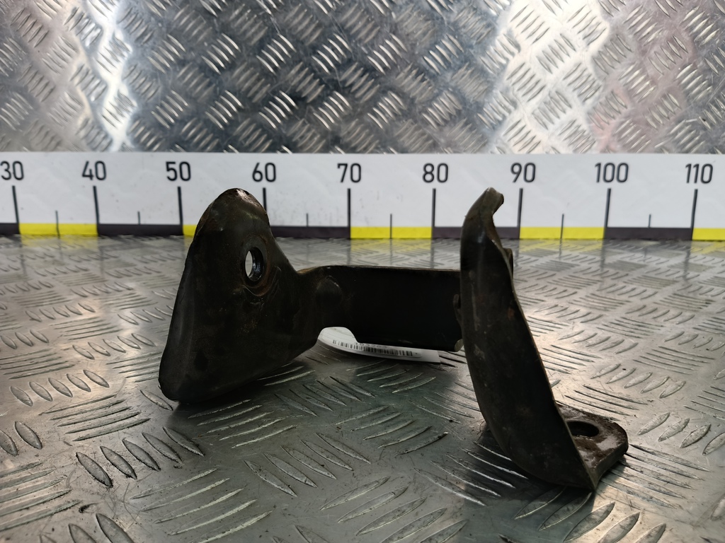 кронштейн кпп Kia SPORTAGE  4521539661, 750 рублей, Москва