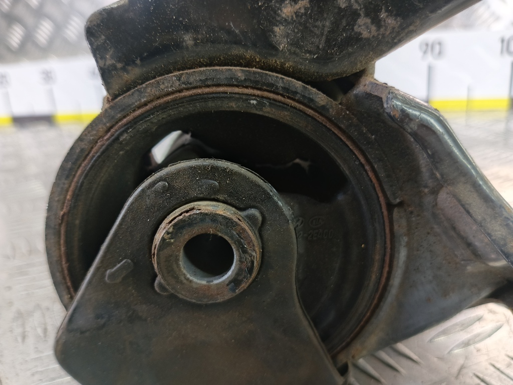 подушка двигателя (опора двс) Kia SPORTAGE  218302E400, 750 рублей, Москва