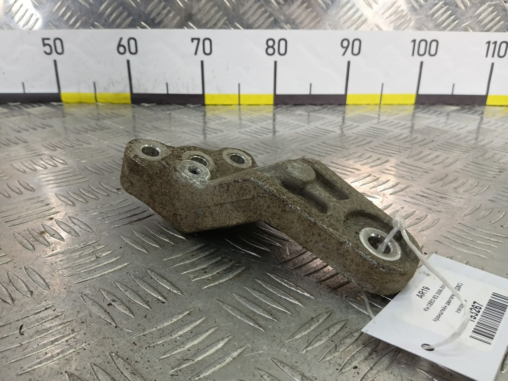 кронштейн двигателя (двс) Kia Ceed  218152H200, 520 рублей, Москва