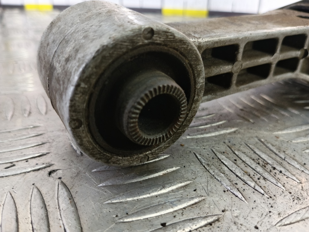 подушка двигателя (опора двс) Hyundai I20 1.3 MT (78 л.с.)i20  I (2008—2012) Хетчбэк 219501J000, 1780 рублей, Москва