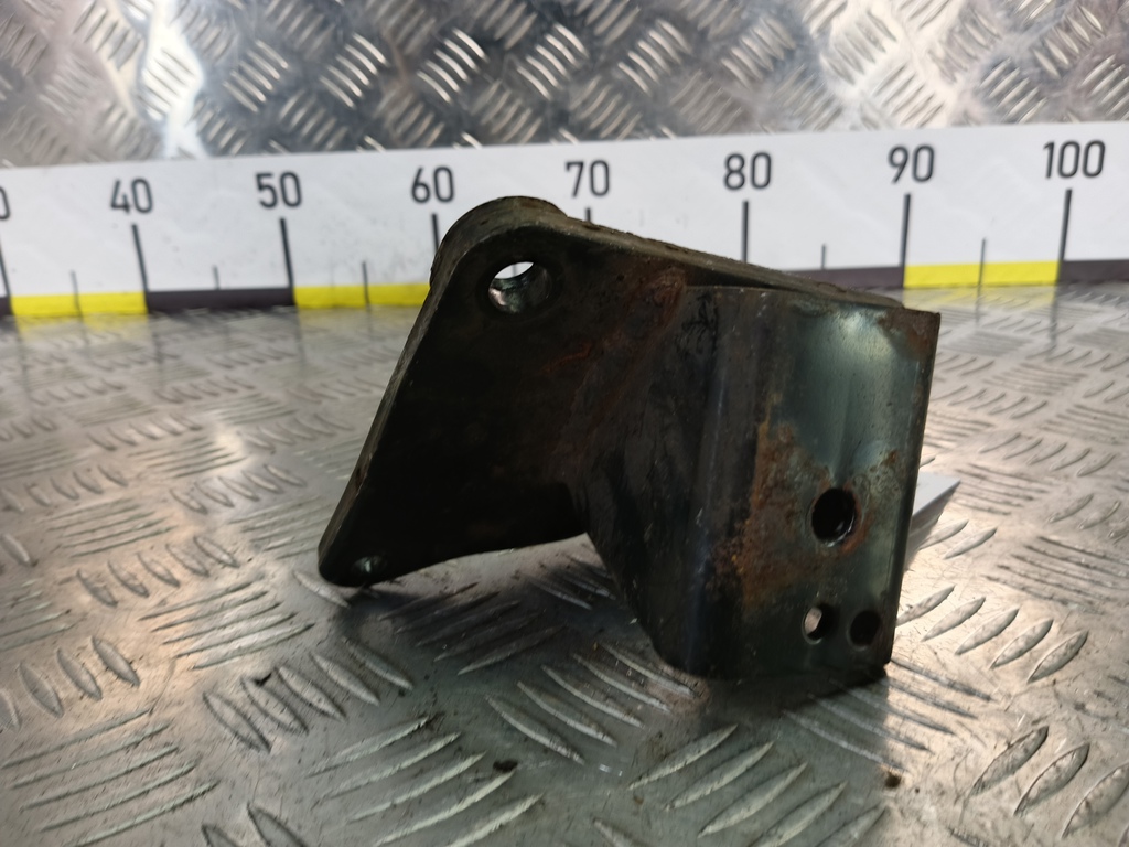 кронштейн двигателя (двс) MITSUBISHI PAJERO SPORT  MD367189, 630 рублей, Москва