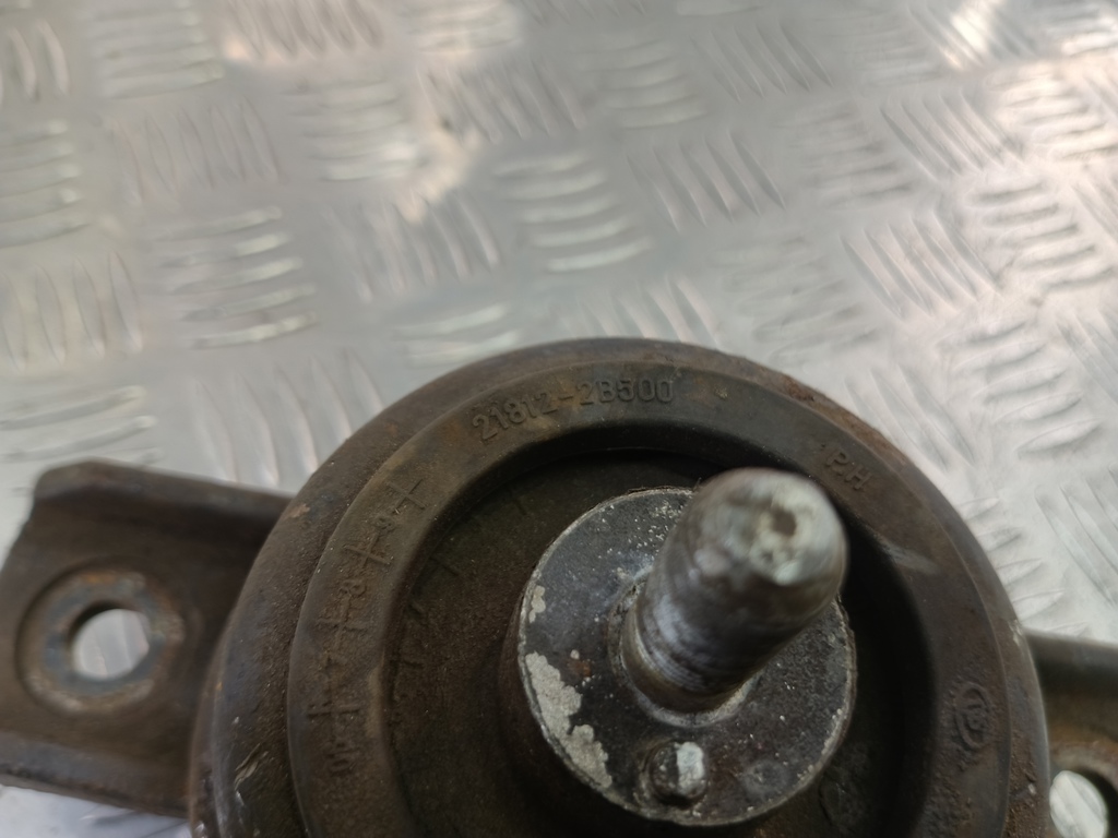 подушка двигателя (опора двс) Hyundai SANTA FE  218112B100, 750 рублей, Москва