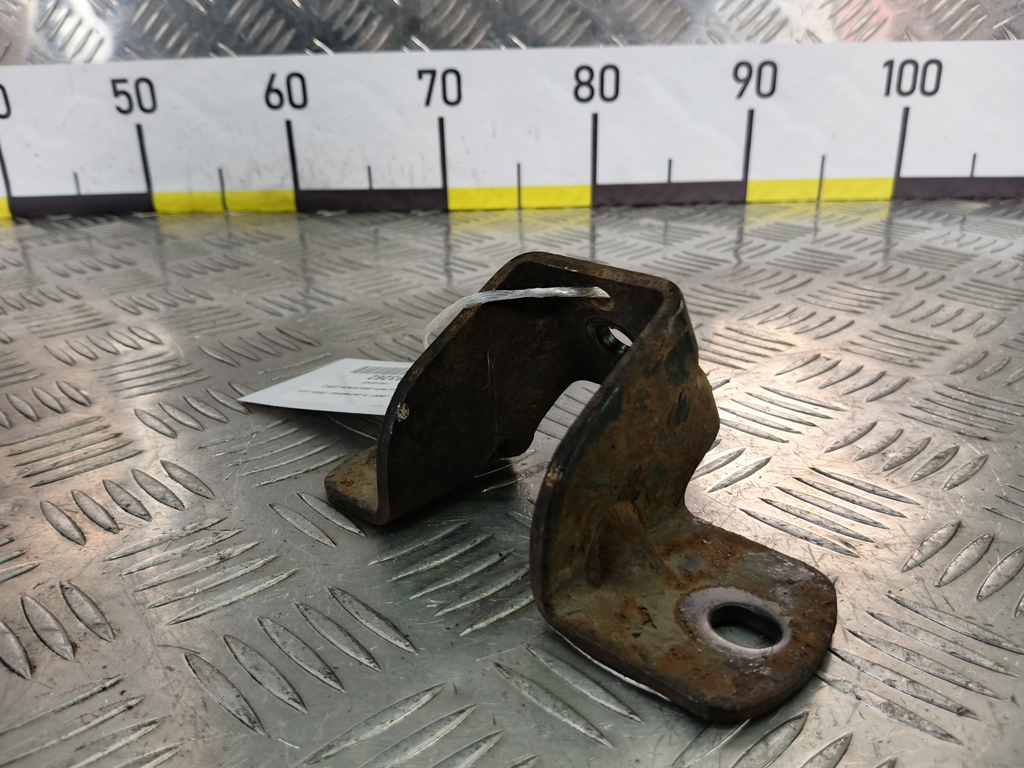 кронштейн двигателя (двс) SUZUKI JIMNY  1166180A00, 1090 рублей, Москва