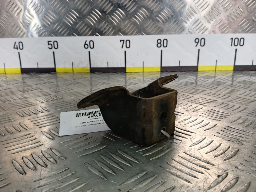 кронштейн двигателя (двс) SUZUKI JIMNY  1166180A00, 1090 рублей, Москва