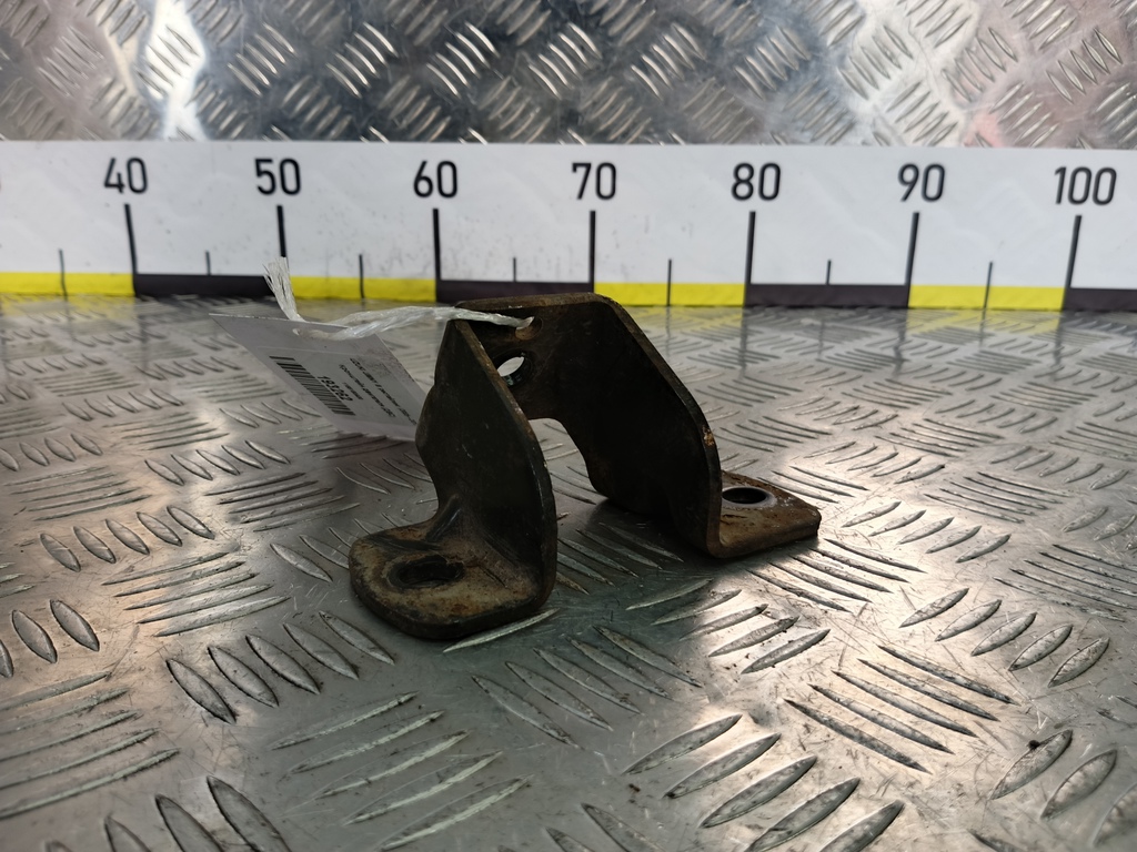 кронштейн двигателя (двс) SUZUKI JIMNY  1166180A00, 1090 рублей, Москва