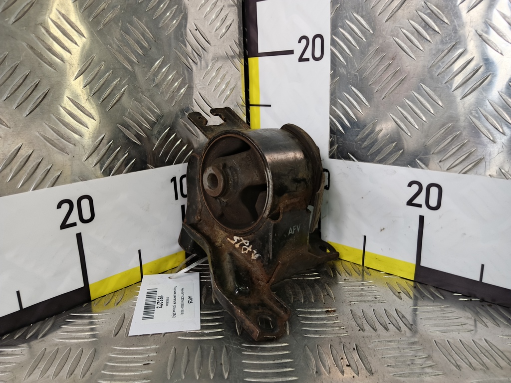 подушка двигателя (опора двс) Hyundai TUCSON 2.0 MT (140 л.с.)Tucson  I (2004—2011) Внедорожник 218302E000, 520 рублей, Москва