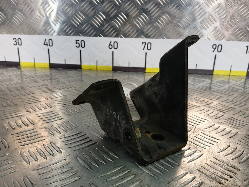 кронштейн двигателя (двс) SUZUKI JIMNY  1164180A00, 860 рублей, Москва