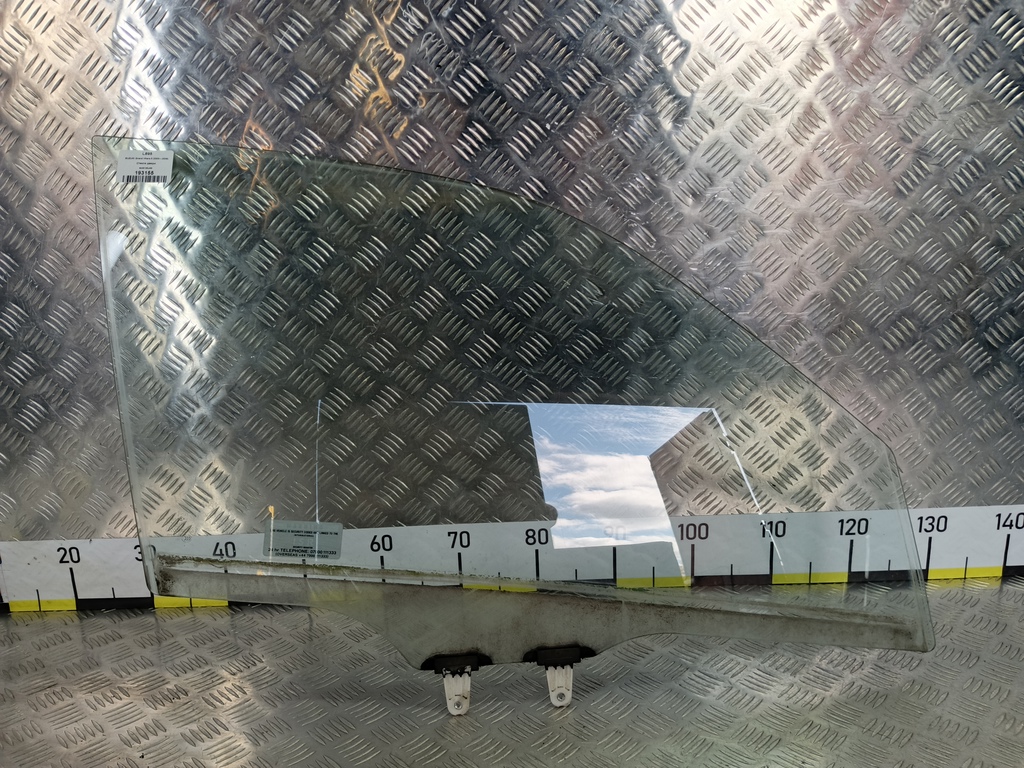 стекло двери SUZUKI Grand Vitara 2.0 4WD MT (140 л.с.)Grand Vitara  II (2005—2008) Внедорожник 8450165J00, 860 рублей, Москва