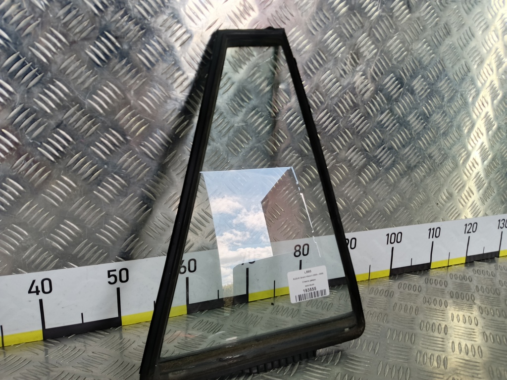 стекло двери SUZUKI Grand Vitara 2.0 4WD MT (140 л.с.)Grand Vitara  II (2005—2008) Внедорожник 8455165J00, 630 рублей, Москва