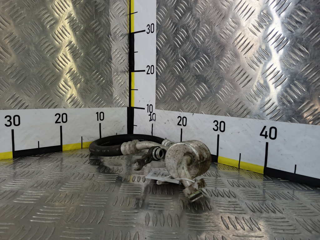 трубка кондиционера SUZUKI Grand Vitara 2.0 4WD MT (140 л.с.)Grand Vitara  II (2005—2008) Внедорожник 9571064J20, 630 рублей, Москва