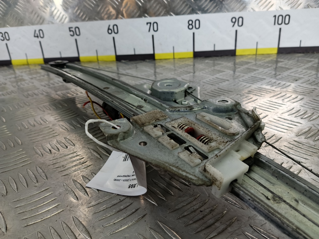 стеклоподъемник SUZUKI Grand Vitara 2.0 4WD MT (140 л.с.)Grand Vitara  II (2005—2008) Внедорожник 8340165J00, 750 рублей, Москва