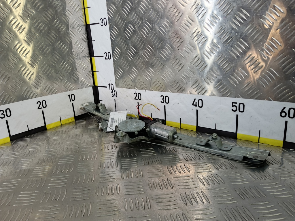 стеклоподъемник SUZUKI Grand Vitara 2.0 4WD MT (140 л.с.)Grand Vitara  II (2005—2008) Внедорожник 83502-65J00, 630 рублей, Москва