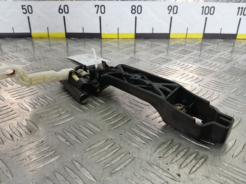 ответная часть ручки двери SUZUKI Grand Vitara 2.0 4WD MT (140 л.с.)Grand Vitara  II (2005—2008) Внедорожник 8283163J10, 630 рублей, Москва