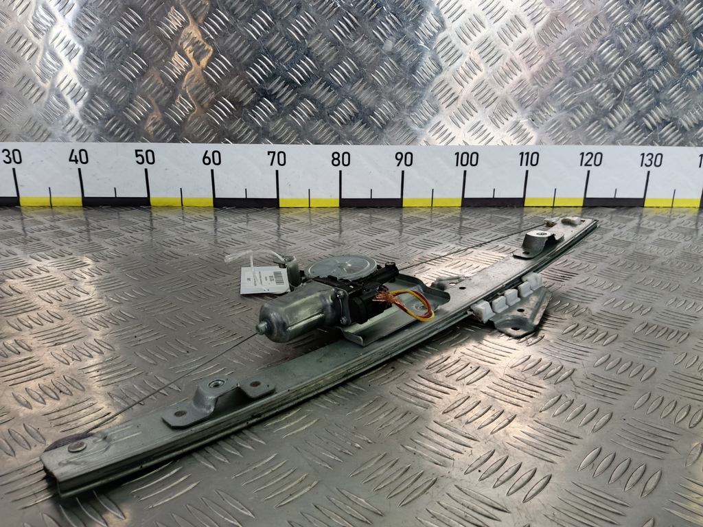 стеклоподъемник SUZUKI Grand Vitara 2.0 4WD MT (140 л.с.)Grand Vitara  II (2005—2008) Внедорожник 8340265J00, 980 рублей, Москва