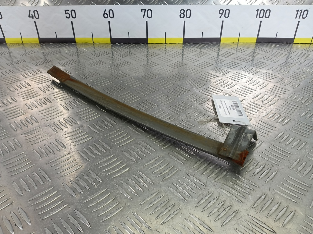 направляющая стекла двери SUZUKI Grand Vitara 2.0 4WD MT (140 л.с.)Grand Vitara  II (2005—2008) Внедорожник 8174065J00, 630 рублей, Москва