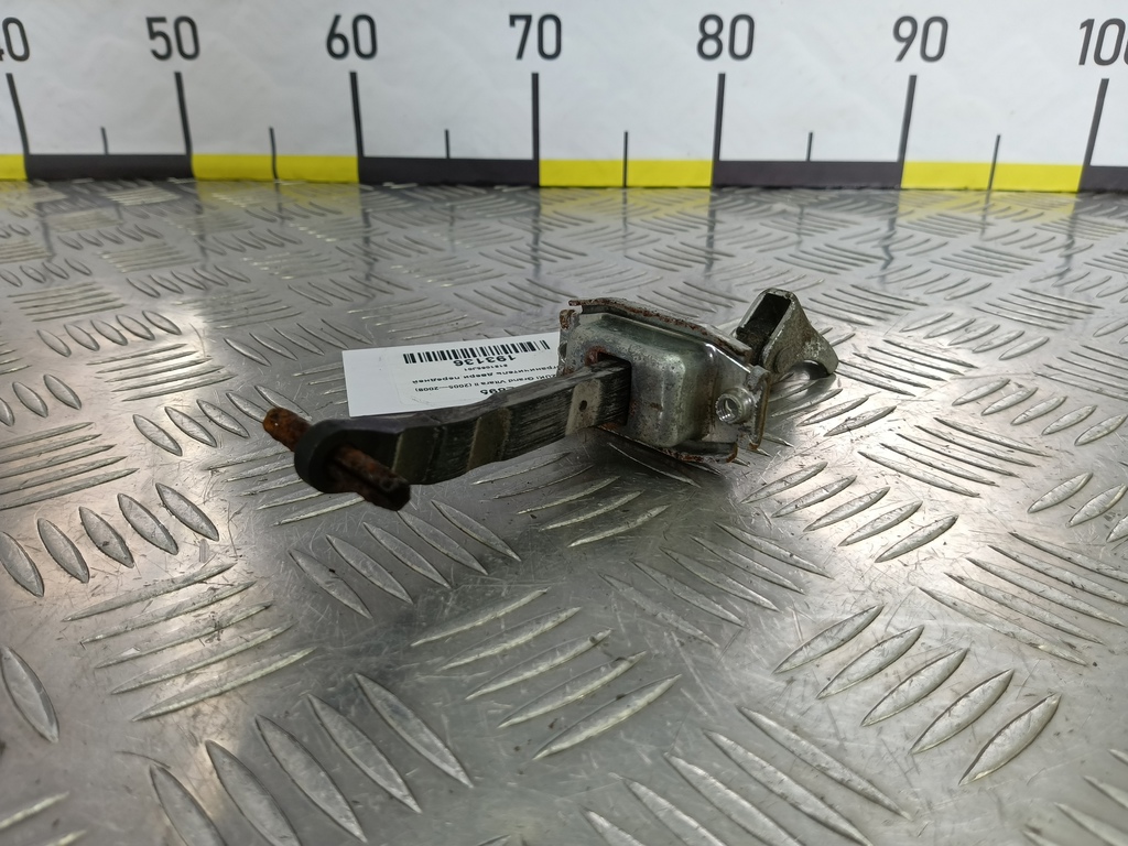 ограничитель двери SUZUKI Grand Vitara 2.0 4WD MT (140 л.с.)Grand Vitara  II (2005—2008) Внедорожник 8181065J01, 980 рублей, Москва