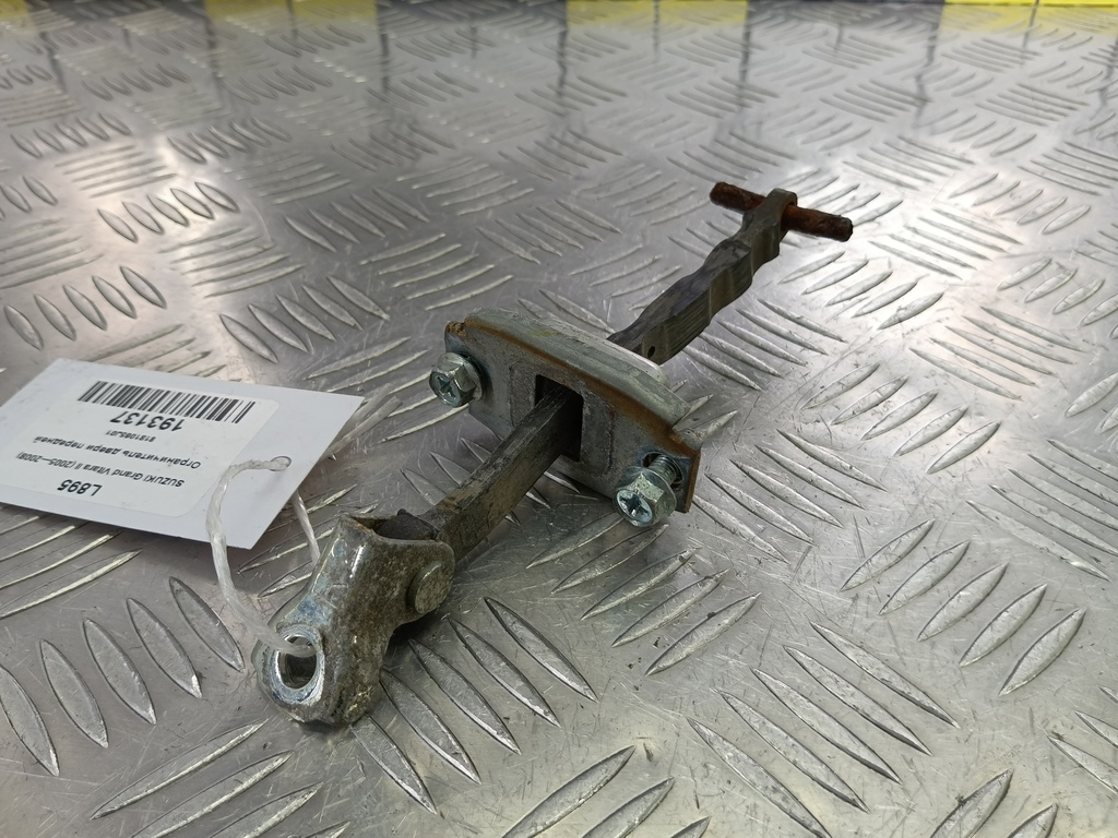 ограничитель двери SUZUKI Grand Vitara 2.0 4WD MT (140 л.с.)Grand Vitara  II (2005—2008) Внедорожник 8181065J01, 980 рублей, Москва