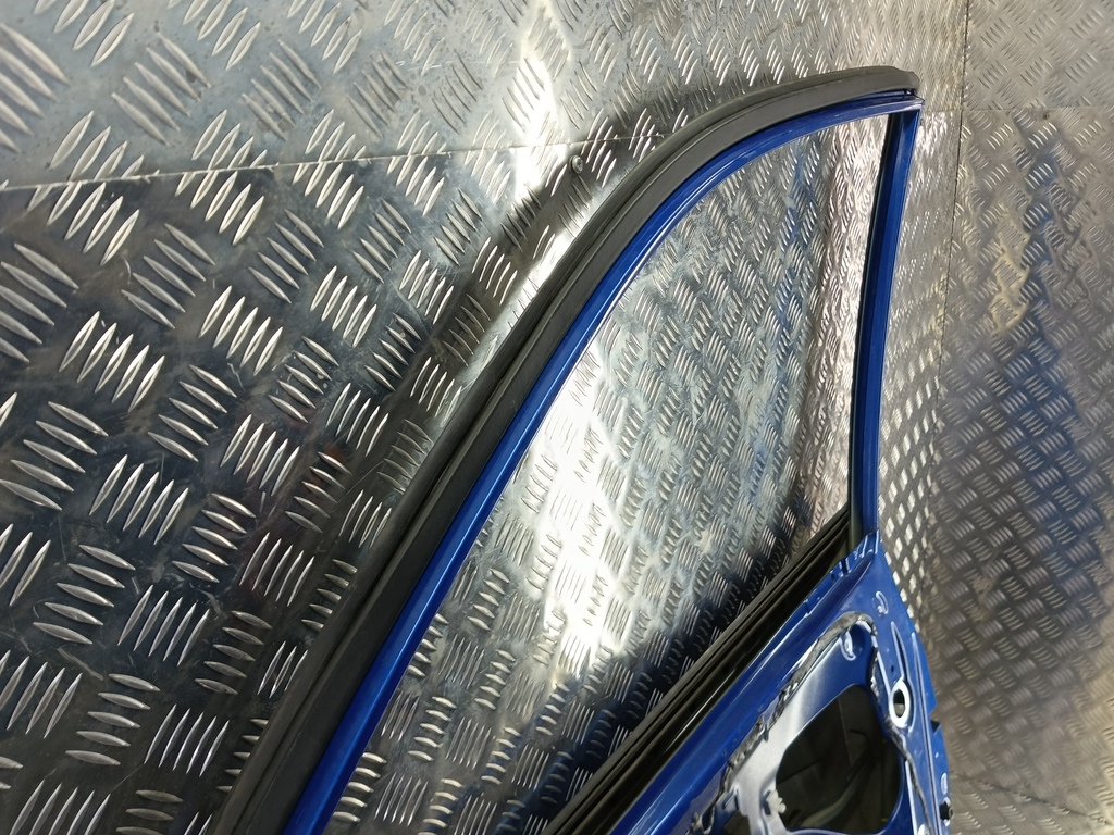 дверь SUZUKI Grand Vitara 2.0 4WD MT (140 л.с.)Grand Vitara  II (2005—2008) Внедорожник 6800165843, 8680 рублей, Москва